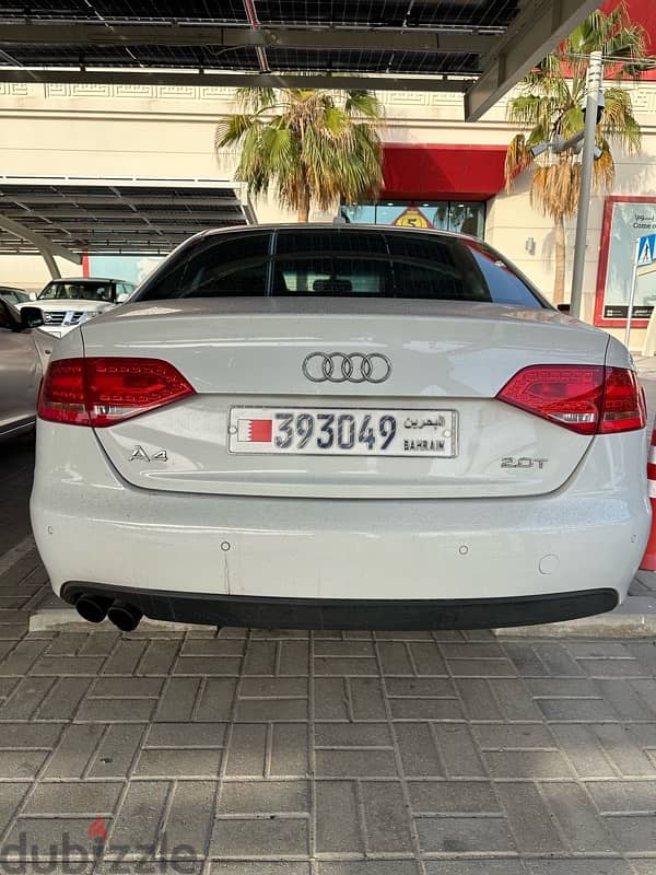 Audi A4 2011 5