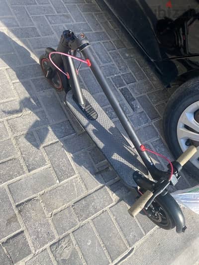 سكوتر كهرباء شاحن Electric scooter charger