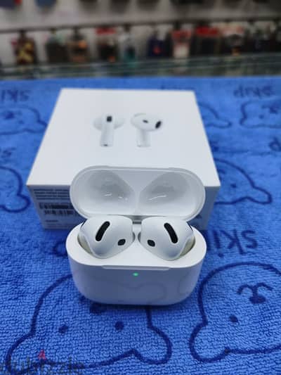 airpods 4 good condition only 2 day use full warranty