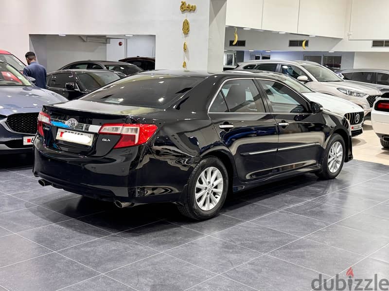 Toyota Camry GLX 2012 Black 7