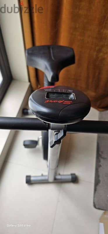 used Fitman indoor bike trainer. bd 25. negotiable 4