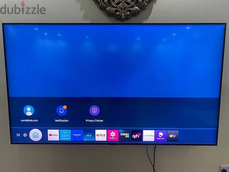 Samsung 75 inches QLED TV 9