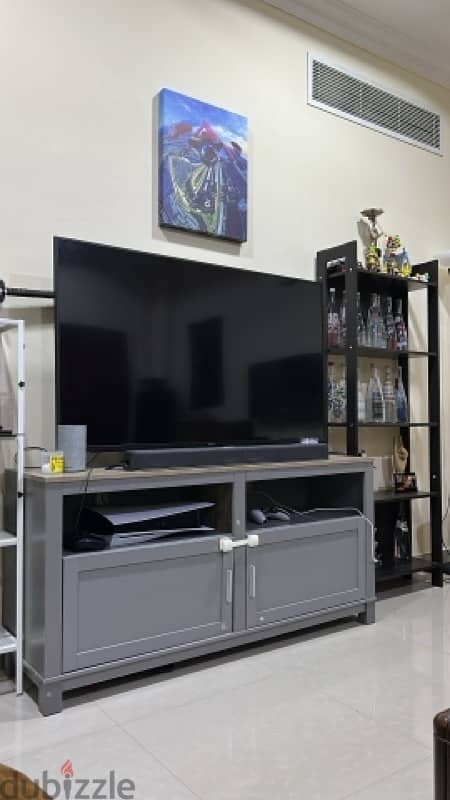 Tv stand 0