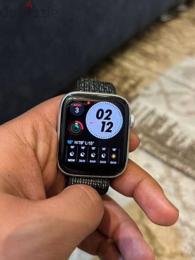 APPLE WATCH SERIES 5