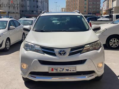 Toyota Rav 4 FULL OPTION 2015  Clean SUV for URGENT SALE