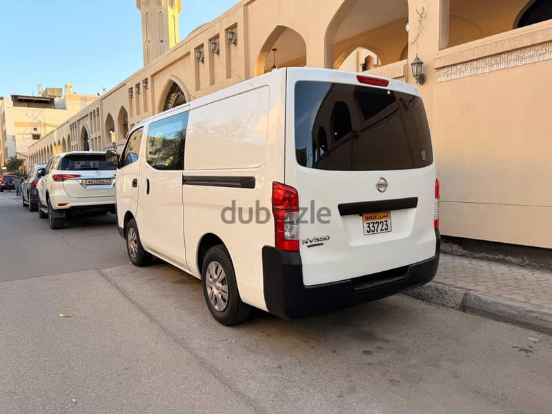 Nissan Urvan 2015 | EXCELLENT CONDITION | WHITE 4