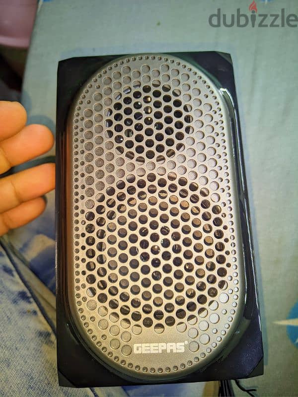 i want to sale a speaker Geepas 6