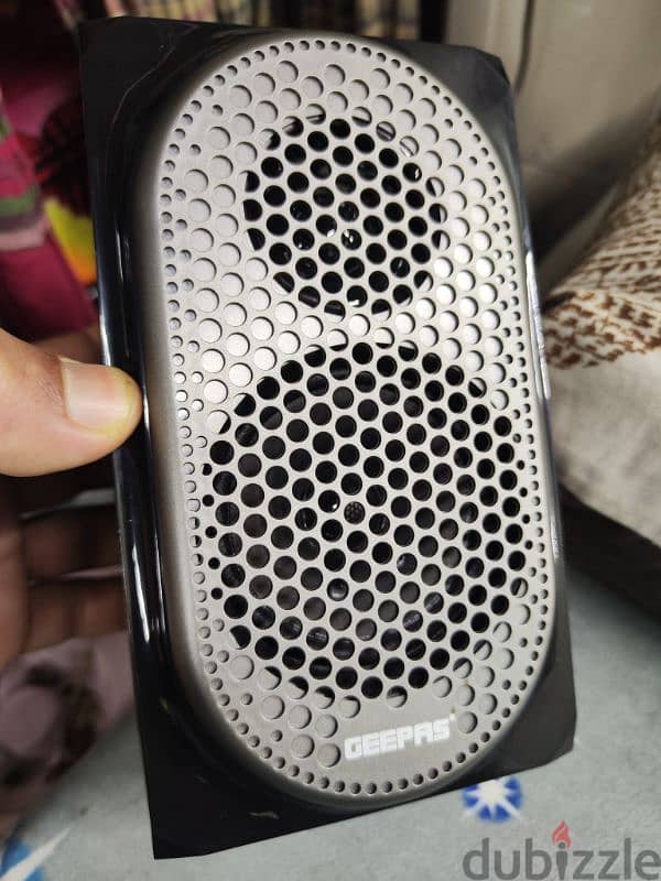 i want to sale a speaker Geepas 7