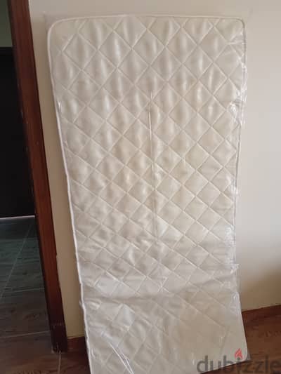 Like-New Bed Mattress for Sale – Only Used for 1 Week!