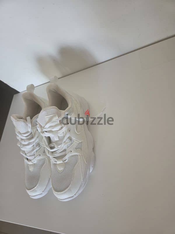 white shoes 1