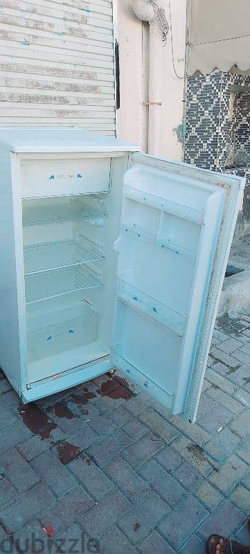 Japani NIKAI BRAND FRIDGE IS FOR SALE 2