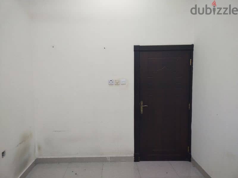 Room available for rent in east Riffa 2