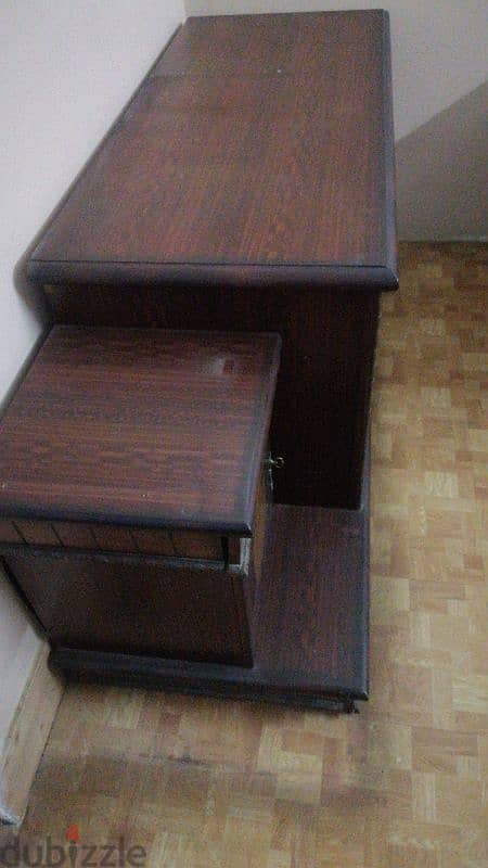 TV cabinet 1