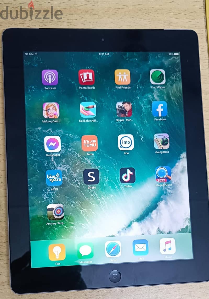 Like New ipad 2- WiFi-Cellular-Display 9.7-25 Apps-Made in America 1