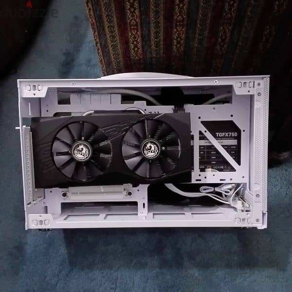 Gaming PC itx excellent condition 3