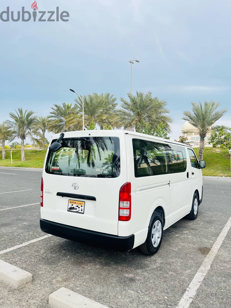 TOYOTA HIACE 16 Passenger - 2016 - 2.7 L V4 WHITE FOR SALE 6