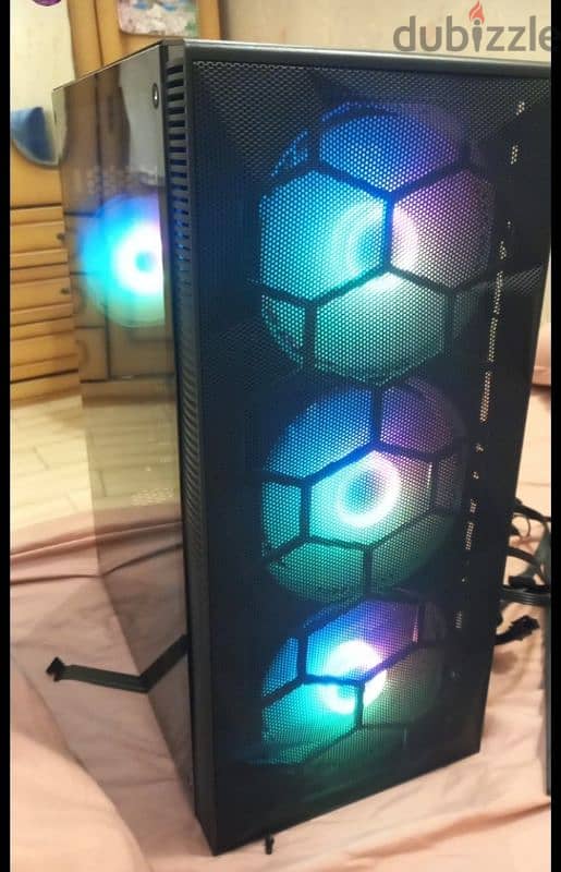 selling new gaming pc 1