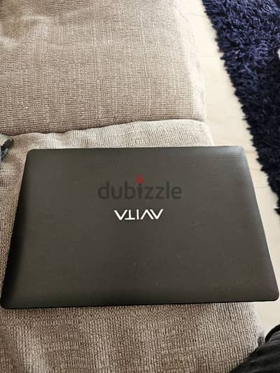 Avita laptop ryzen 5 3500, 8gb ram