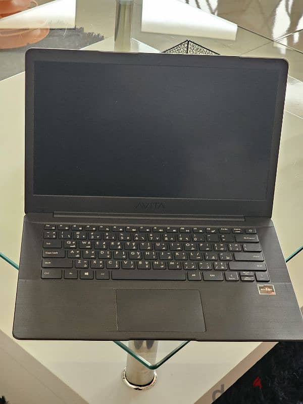 Avita laptop ryzen 5 3500, 8gb ram 1