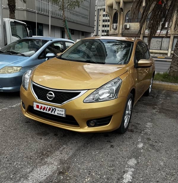 Nissan Tiida 2014 excellent condition 0