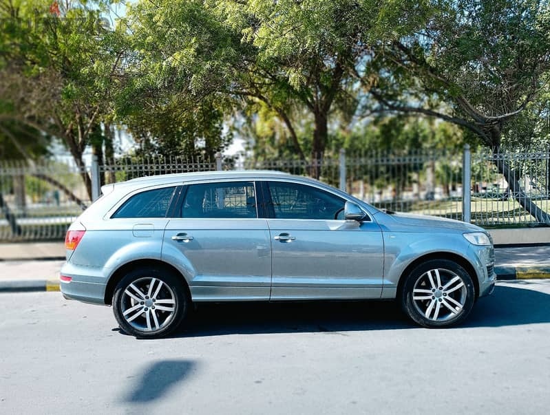 Audi Q7 2010-FULLY LOADED 4