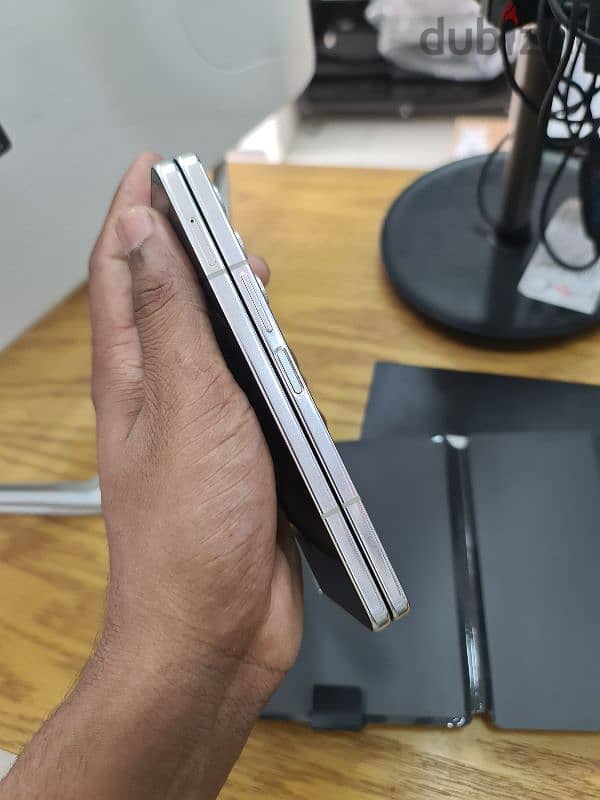 Samsung Z fold5 6