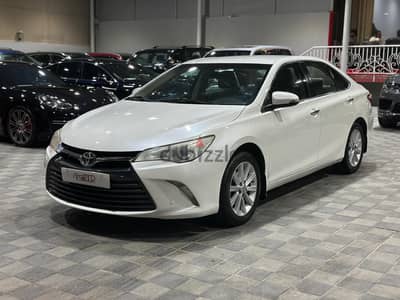 Toyota Camry 2017 glx