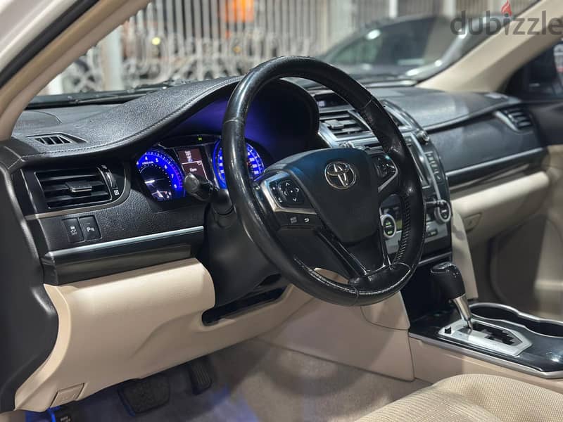 Toyota Camry 2017 glx 13