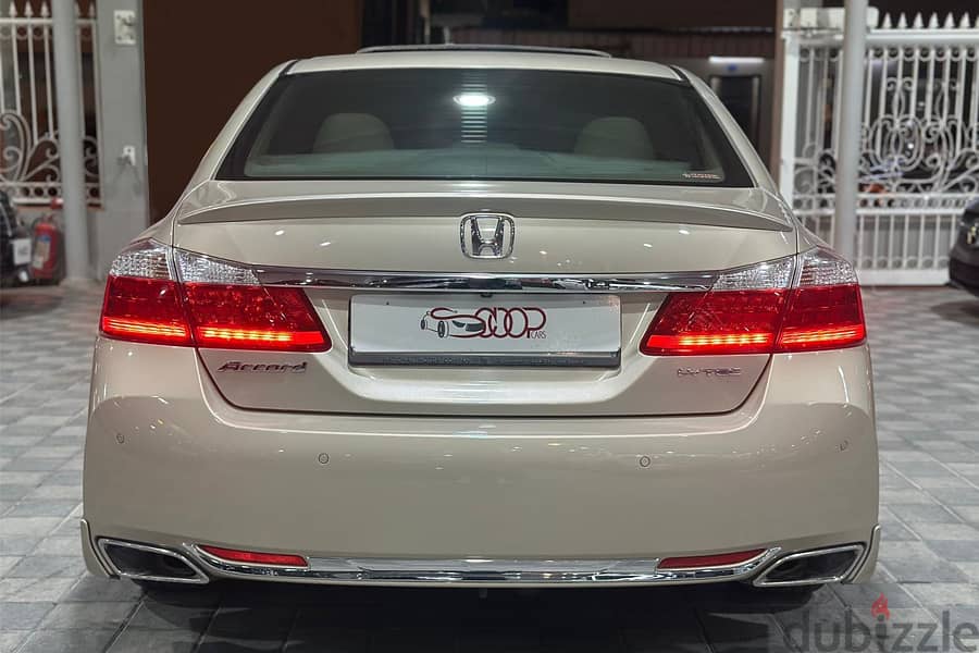 Honda Accord 2015 4