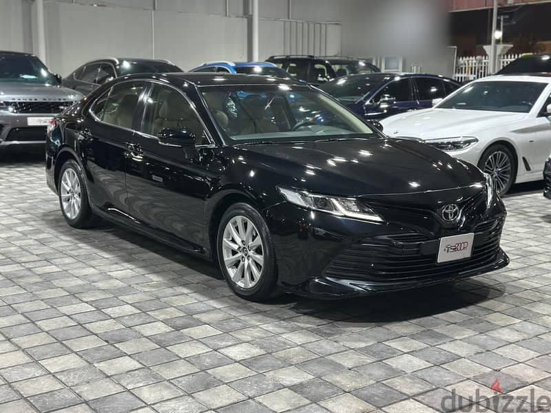 Toyota Camry 2019 1