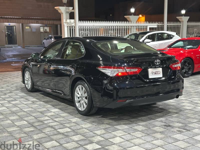 Toyota Camry 2019 3