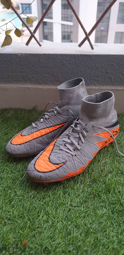 Original Nike Hypervenom Phantom 2 Grey/Orange Football Shoe EU:43