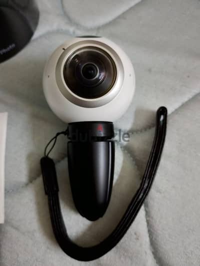 Samsung Gear 360° Sphere Camera