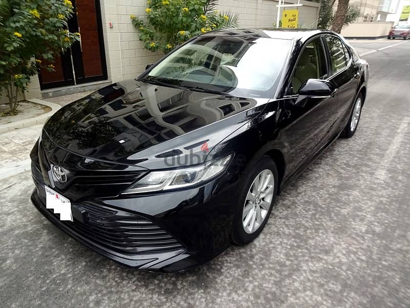 Toyota Camry LE Single Owner Fully Agency Maintained Very Neat Clean C 4