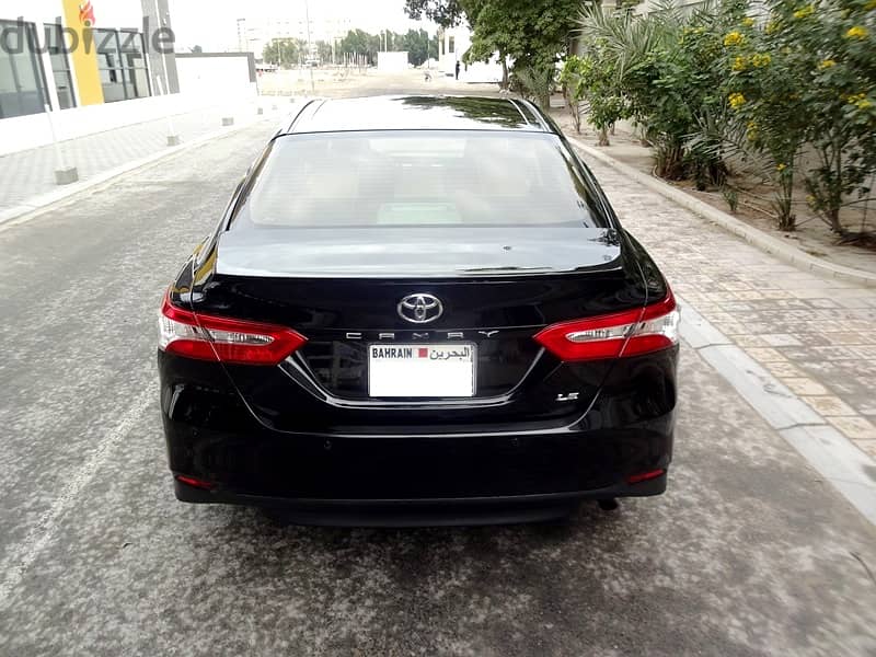 Toyota Camry LE Single Owner Fully Agency Maintained Very Neat Clean C 6