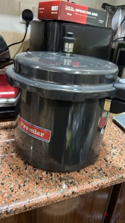 pressure cooker