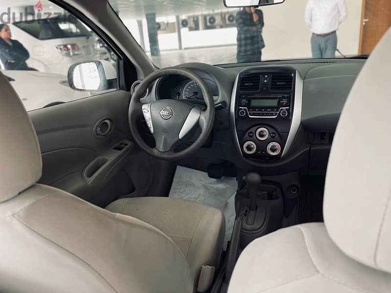 Nissan Sunny 2018 8