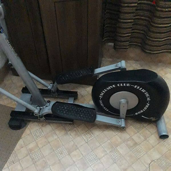 Cross trainer heavy duty working 1