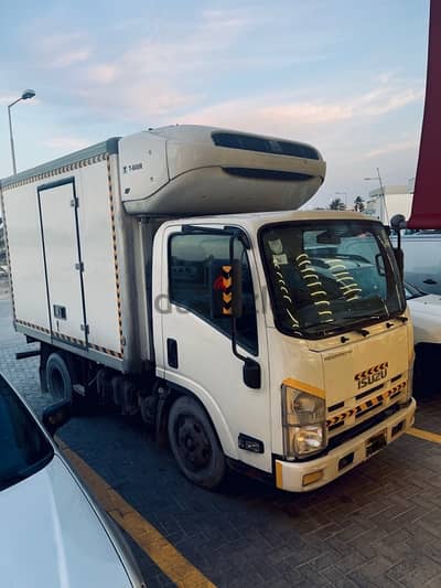 Isuzu Freezer Truck 2016