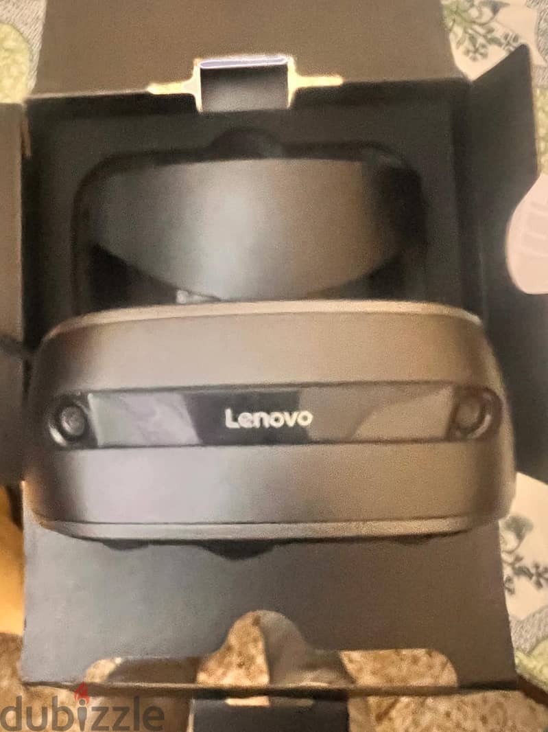 Lenovo VR PC Explorer Mixed Reality Headset 2