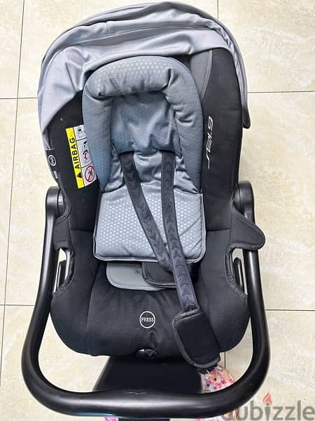 superb car seat for sale 2