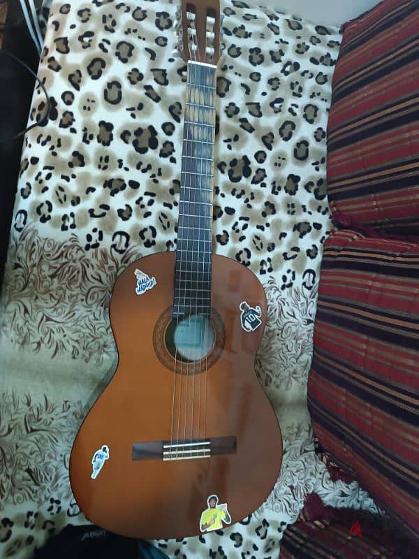 YAMAHA C40 for selling 1