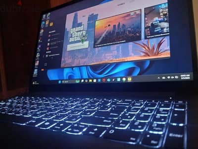 gaming laptop