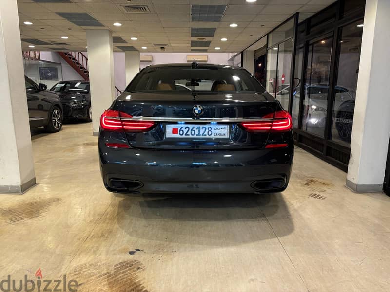 BMW 730 2018 13