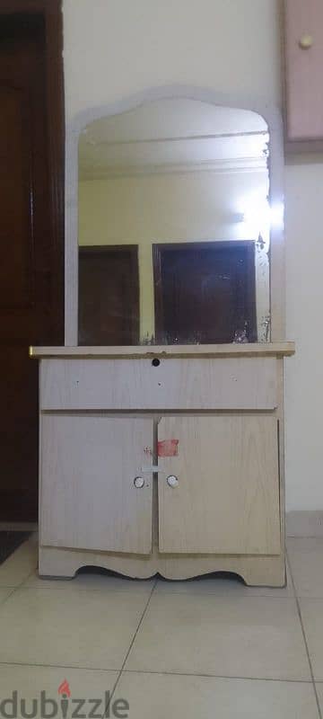 dressing table for sale 3