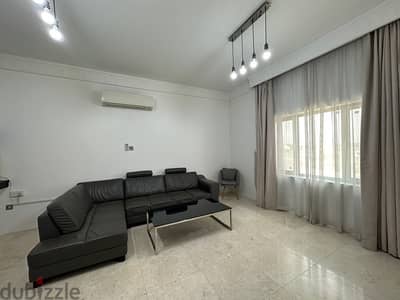 FLAT FOR RENT 1 BEDROOM 300 BD saar studio 140/200 cont 36668303