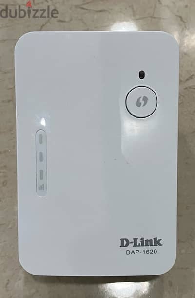 D Link Wifi Extender NEW