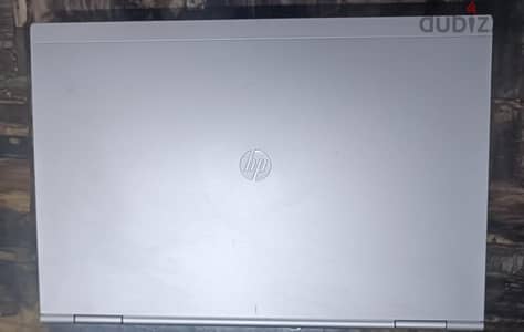 Laptop hp EliteBook 8440p Core i7/ 4 GB RAM/ 2.6 GHz /240 SSD/ Cam/ Bl