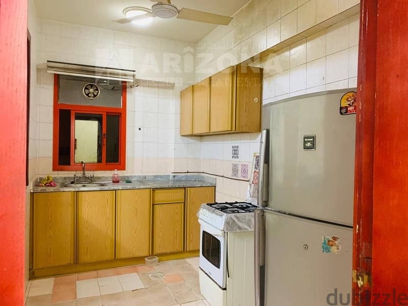 Spacious 1BHK Furnished with balcony 3