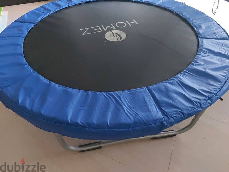 BD 35 trampoline with safety net and poles 180 cms big 1